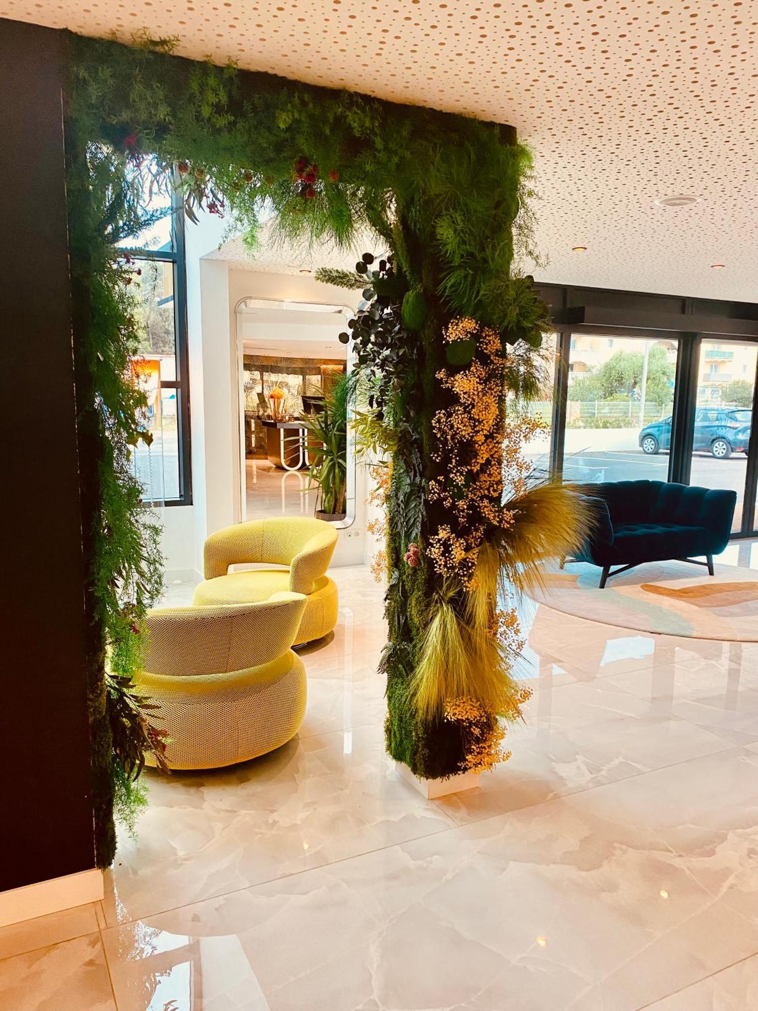 Calvi Hotel Eksteriør billede