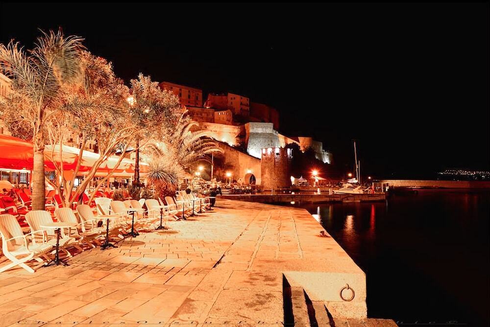 Calvi Hotel Eksteriør billede